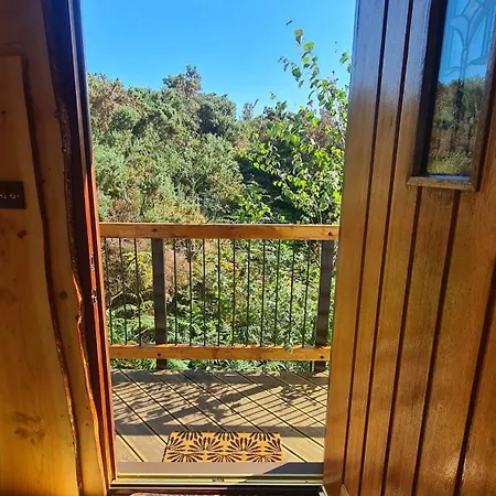 Noah's Lookout Treehouse, Floating Nature Escape Chalé *
