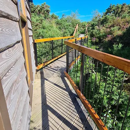 Noah's Lookout Treehouse, Floating Nature Escape Chalé *