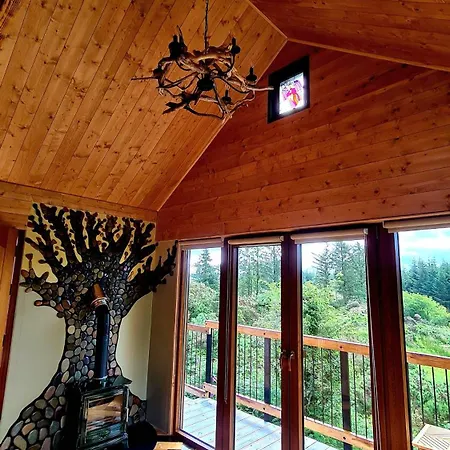 Chalé Noah's Lookout Treehouse, Floating Nature Escape *