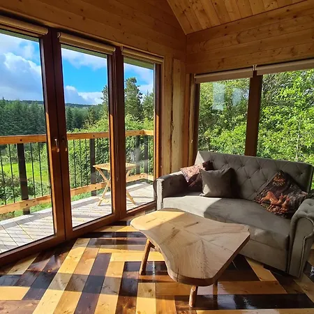 Noah's Lookout Treehouse, Floating Nature Escape *