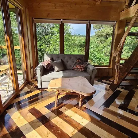 Noah's Lookout Treehouse, Floating Nature Escape Chalé