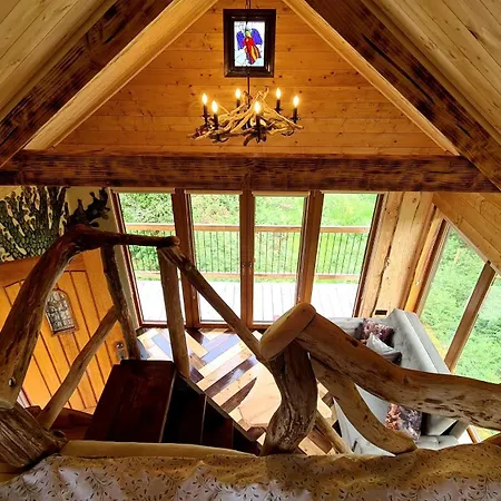 Noah's Lookout Treehouse, Floating Nature Escape Chalé