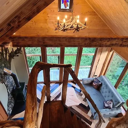 Chalé Noah's Lookout Treehouse, Floating Nature Escape Macroom