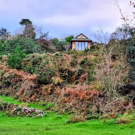 Chalé Noah's Lookout Treehouse, Floating Nature Escape